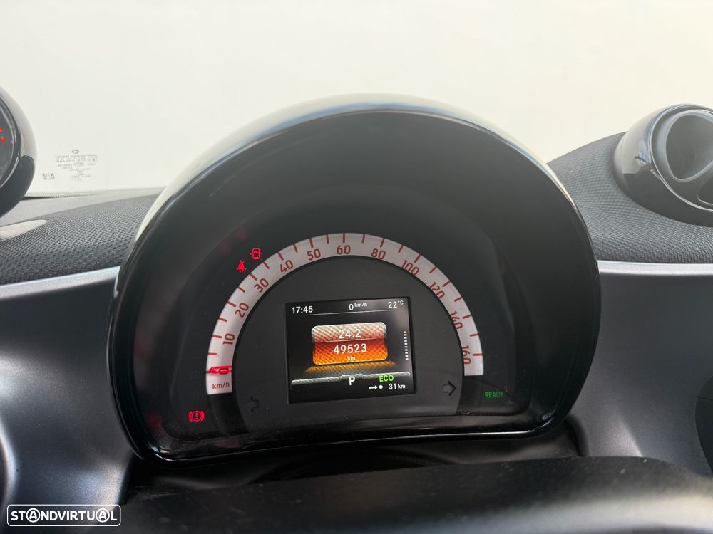 Smart Fortwo Cabrio EQ passion - 21