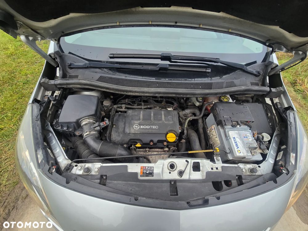 Opel Meriva 1.4 150 Jahre - 25