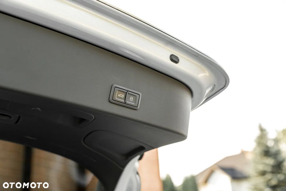 Audi A6 Avant 3.0 TDI Quattro S tronic - 36