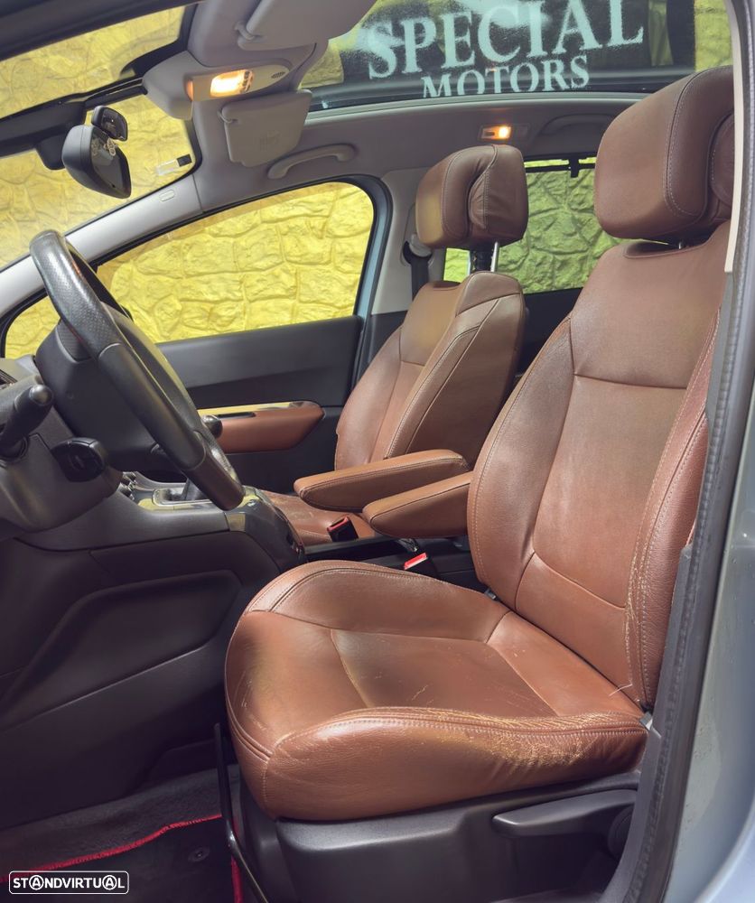 Peugeot 5008 1.6 HDi Sport - 4