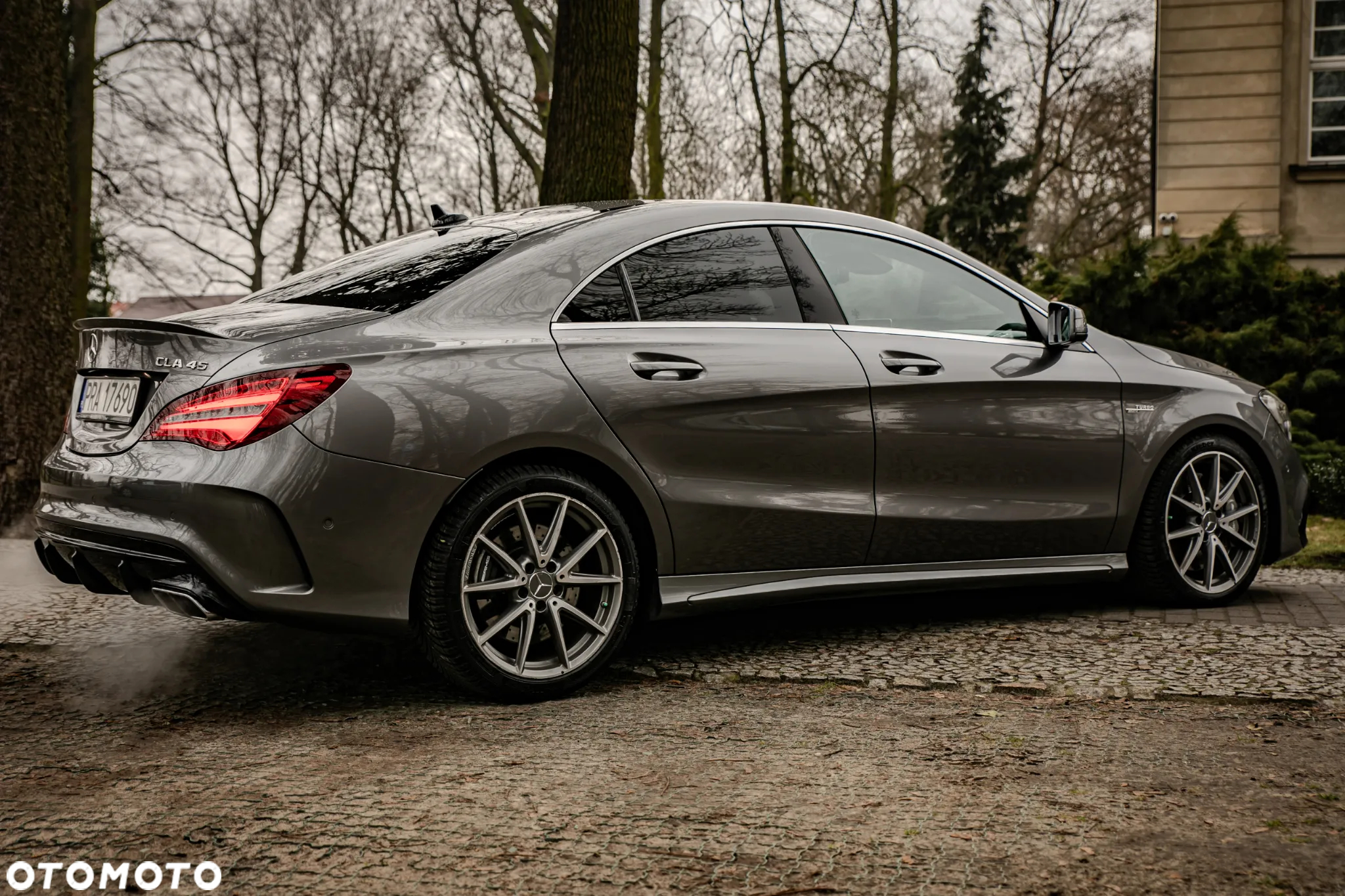 Mercedes-Benz CLA AMG 45 4-Matic - 10