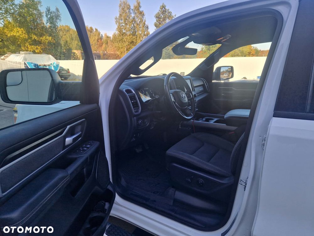 RAM 1500 - 11