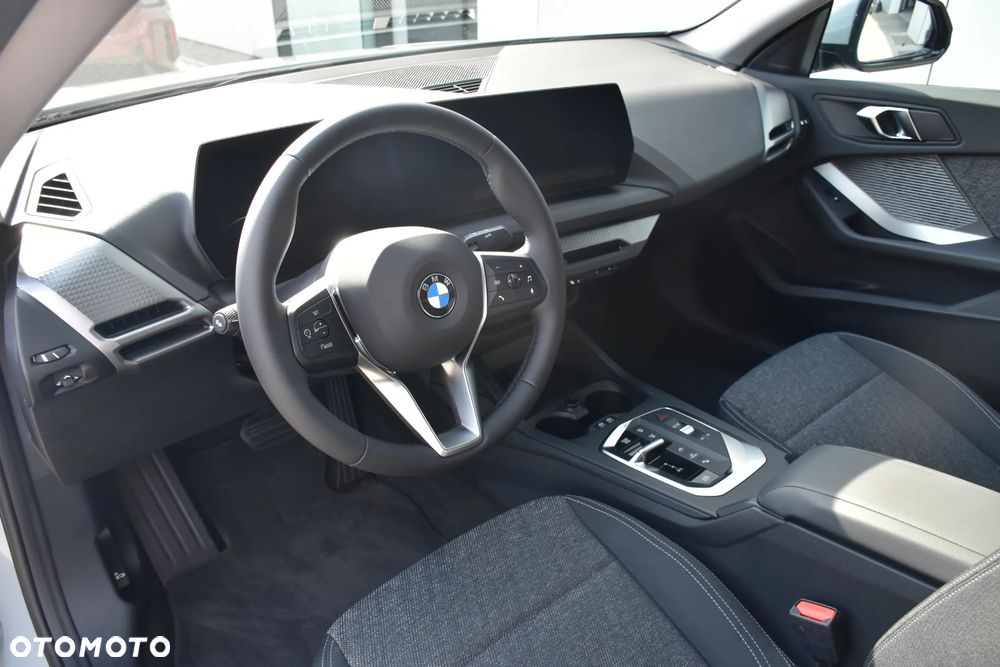 BMW Seria 2 216i M Sport sport - 16