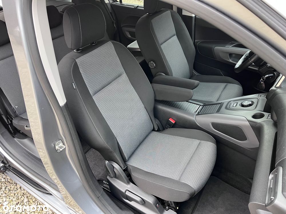 Toyota Proace City Verso 1.2 D-4T Family - 23