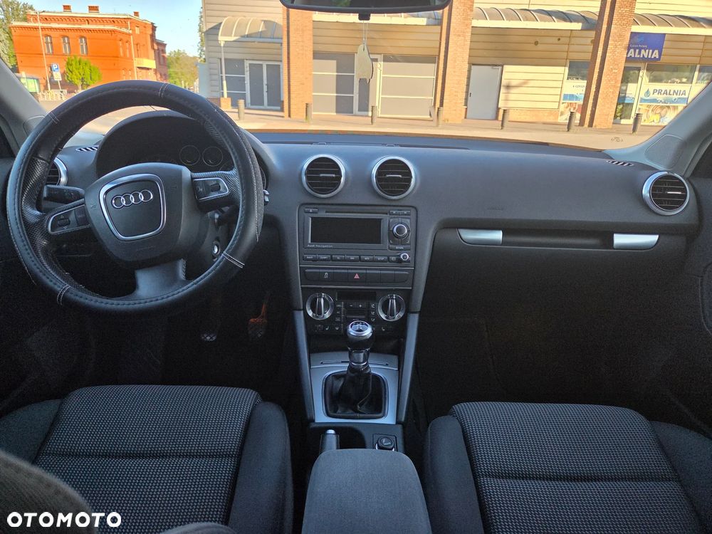 Audi A3 Sportback - 8