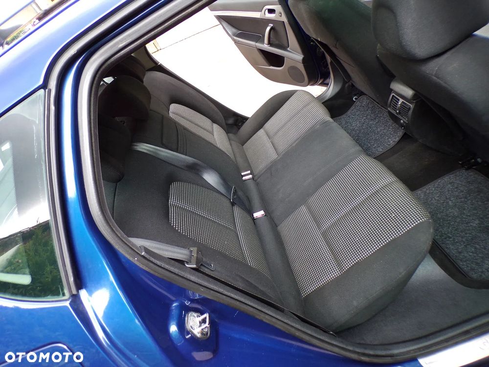 Peugeot 407 140 Automatik Premium - 25