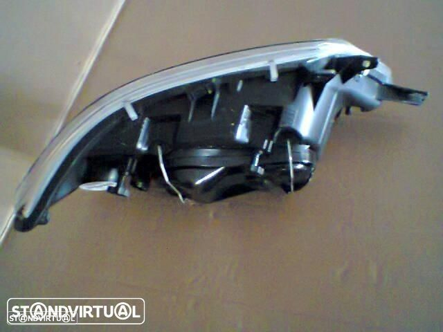 Farois Farol frente com nevoeiro Mercedes Sprinter 2003 até 2006 (novos) - 2