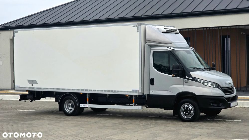 Iveco ❗️❗️DAILY 3.0 180KM 50C18 ❗️❗️ZABUDOWA IGLOOCAR 10 PALET / MROŹNIA -32 +32 / AGREGAT THERMOKING V300 MAX / AUTOMAT HI-MATIC / LAKIER METALIC / NAWIGACJA / TEMPOMAT ADAPTACYJNY / PODUSZKI PNEUMATYCZNE / GRUBA ŚCIANKA / WERSJA WZMOCNIONA / SALON POLSKA / FULL LED / MAKSYMALNA DOSTĘPNA OPCJA WYPOSAŻENIA❗❗ STAN - JAK NOWY ❗️ - 14