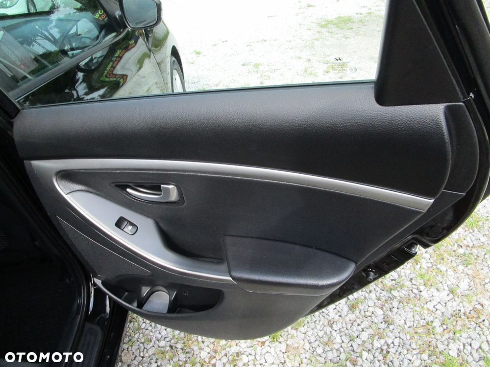 Hyundai i30 1.4 Classic - 28