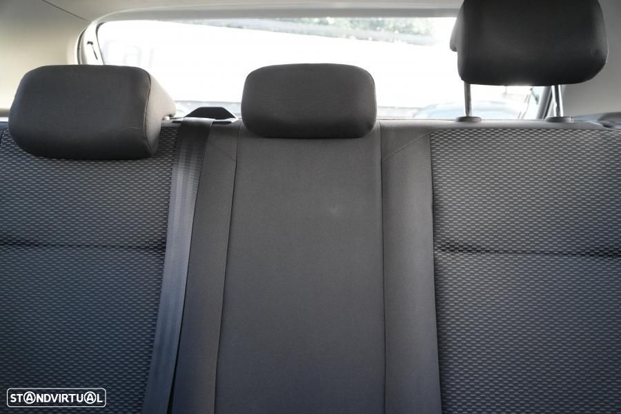 VW Polo 1.0 Confortline - 11