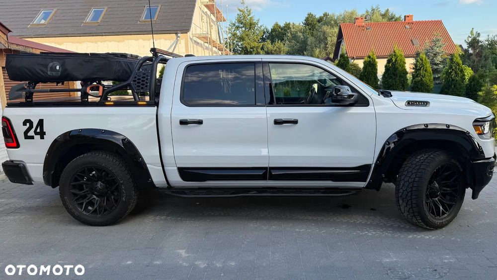 RAM 1500 Crew Cab Longbed Laramie - 13