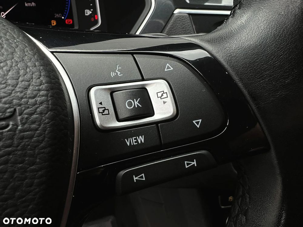 Volkswagen Tiguan 2.0 TDI SCR DSG IQ.DRIVE - 31