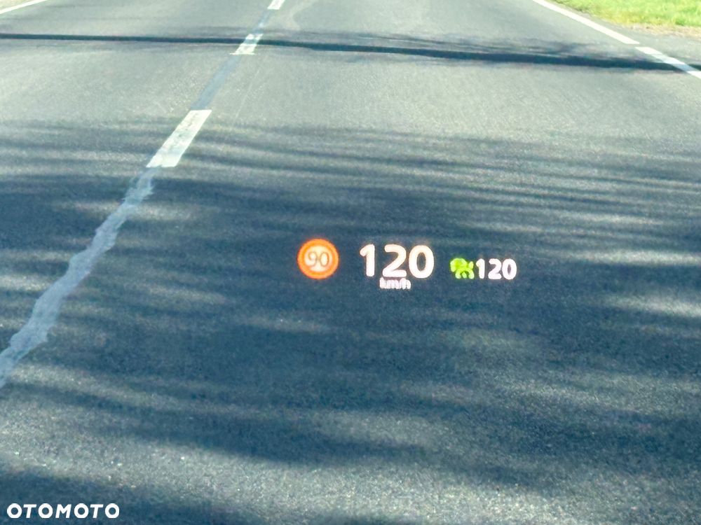 Mazda 3 SKYACTIV-G 2.0 M-Hybrid 150 - 26