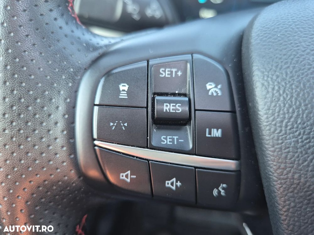 Ford Kuga 2.5 Duratec FWD PHEV ST-Line X - 17