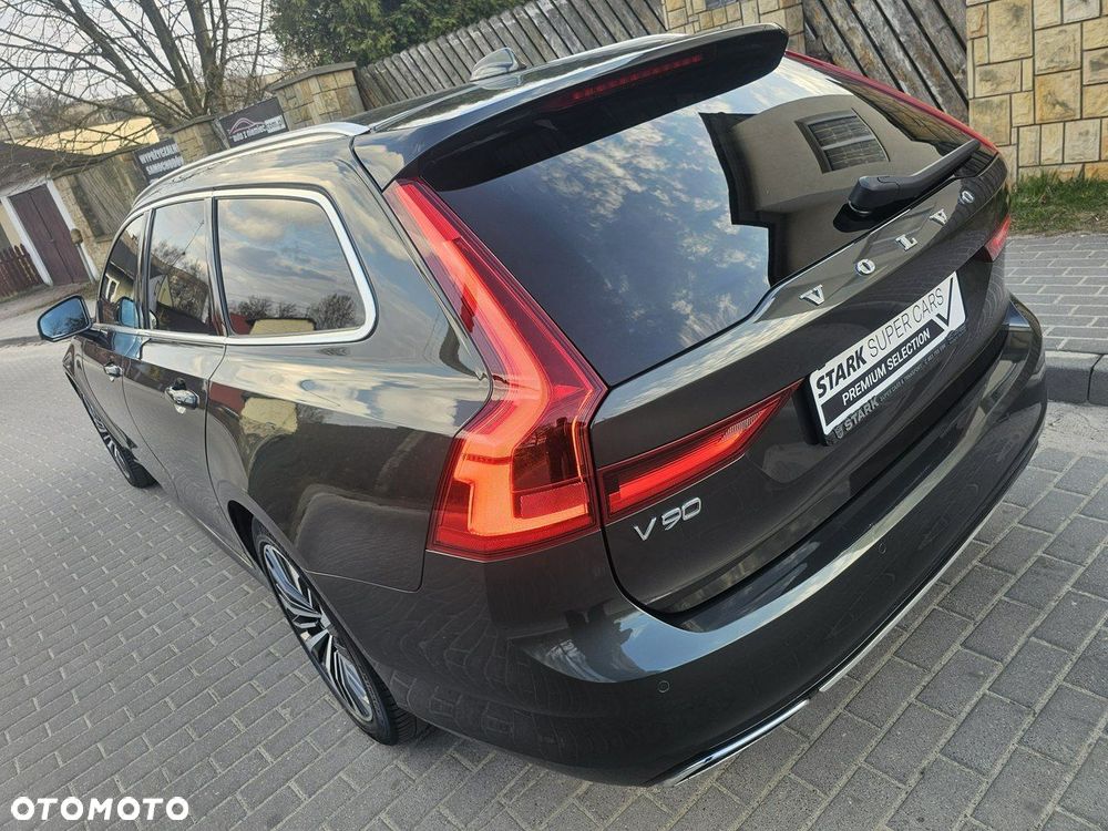 Volvo V90 D4 Momentum Pro - 8