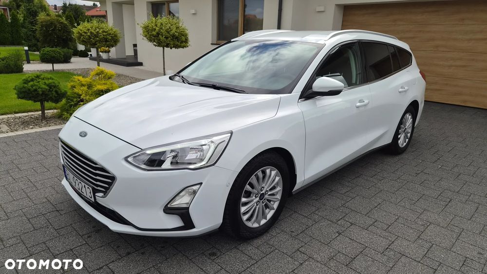 Ford Focus 1.5 EcoBlue Start-Stopp-System TITANIUM DESIGN - 29