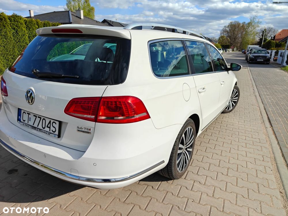 Volkswagen Passat 2.0 TDI Highline DSG - 6