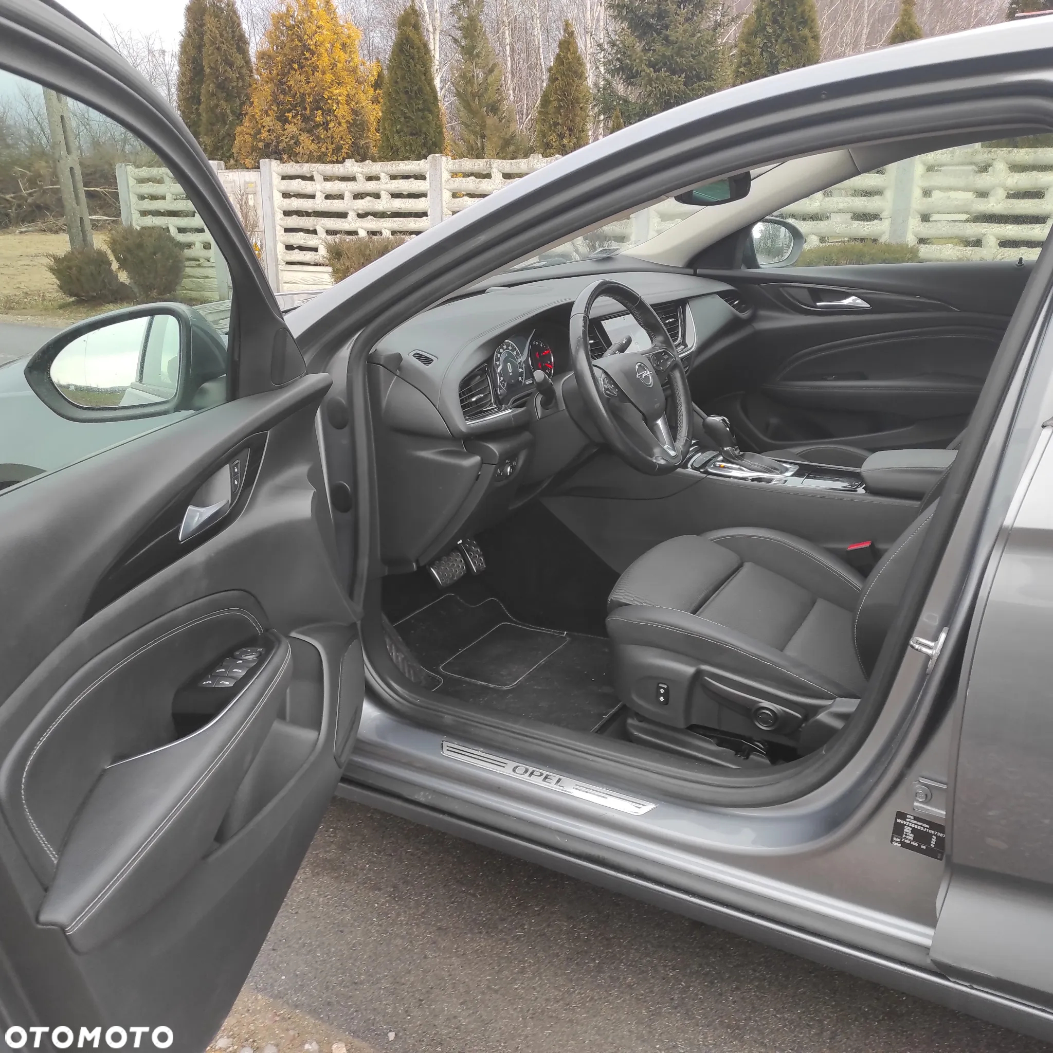 Opel Insignia - 10