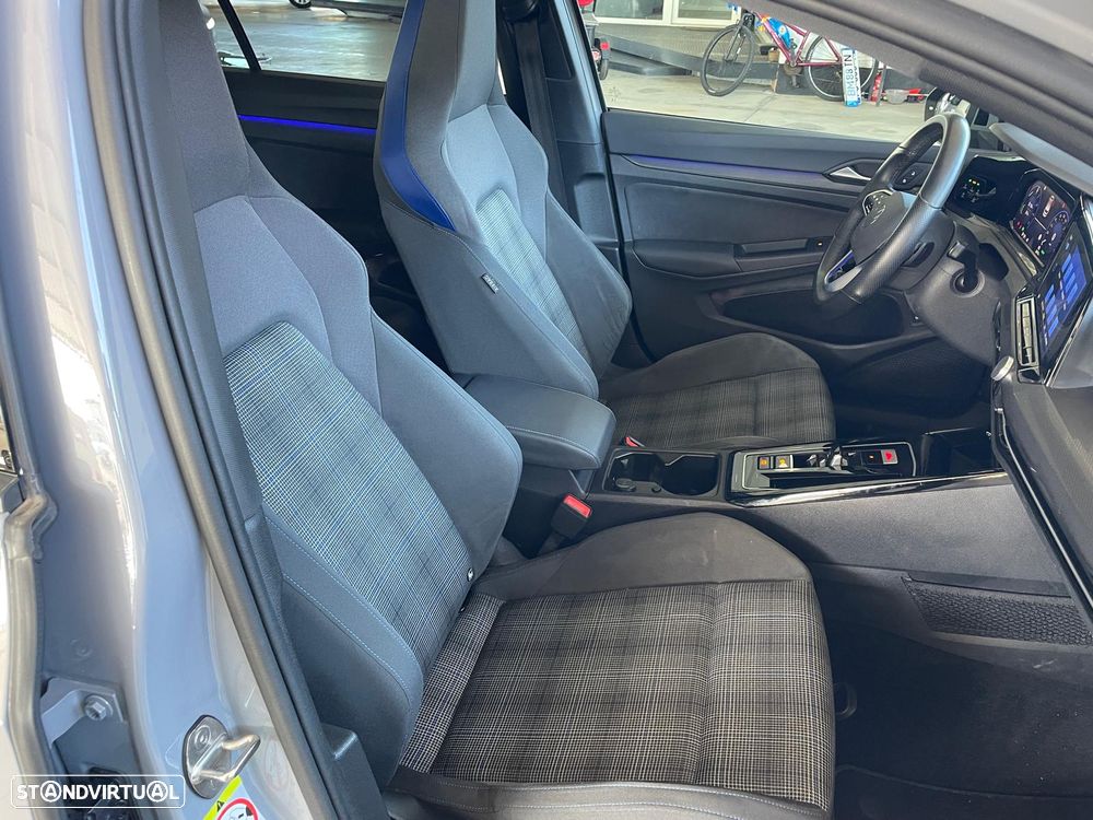 VW Golf 1.4 eHybrid OPF DSG GTE - 38