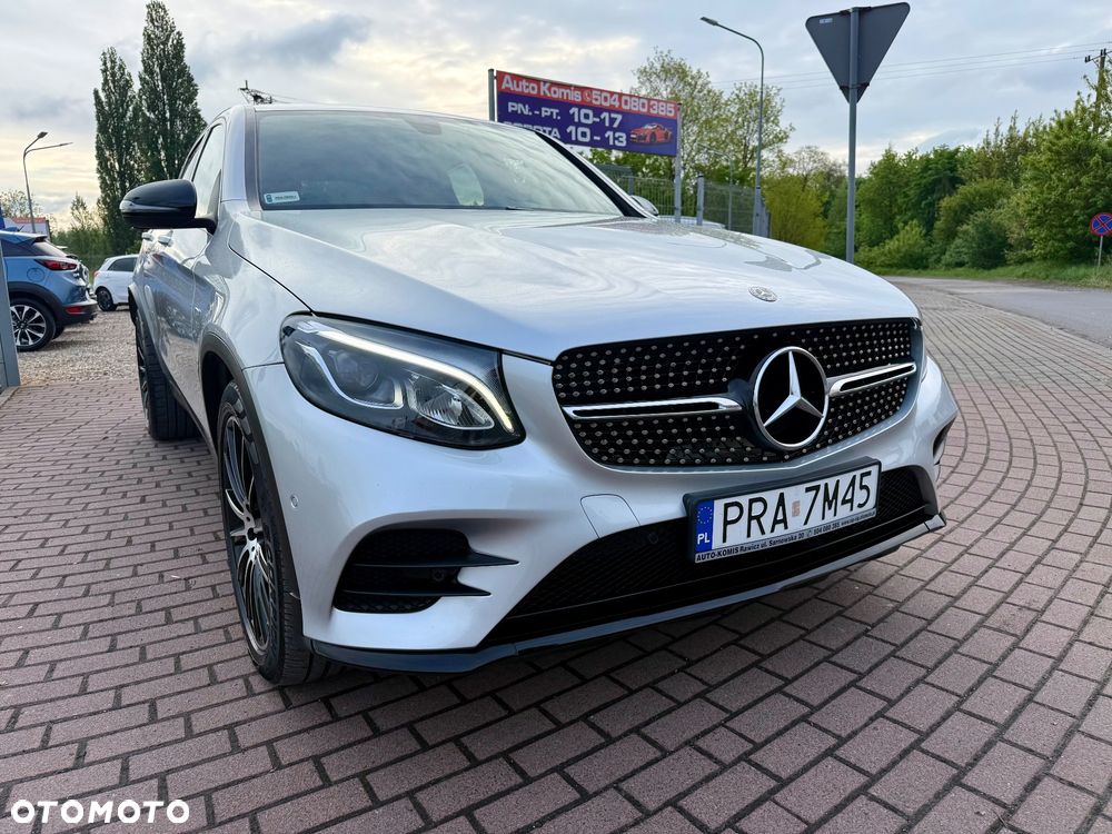 Mercedes-Benz GLC 220 d 4Matic 9G-TRONIC AMG Line - 23