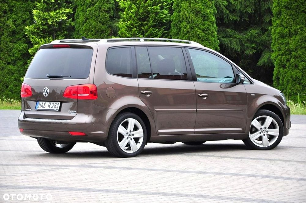 Volkswagen Touran - 13