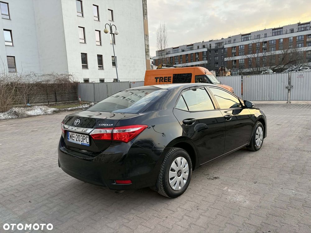 Toyota Corolla 1.6 Active - 4