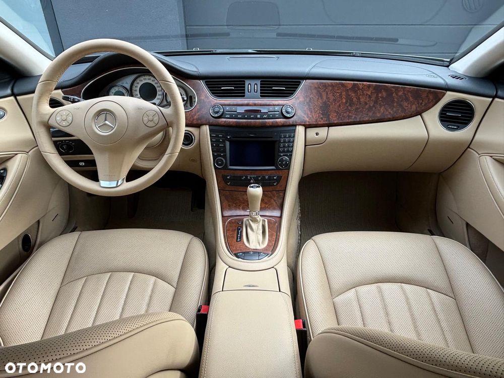 Mercedes-Benz CLS 320 CDI - 16