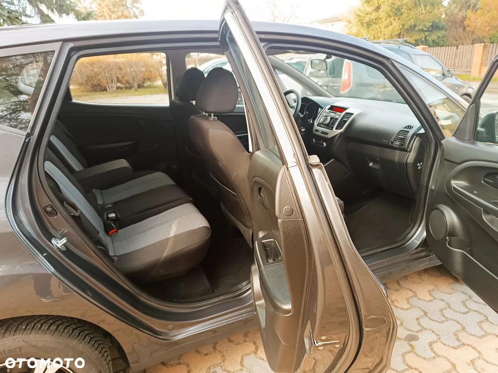 Kia Venga 1.4 L - 22