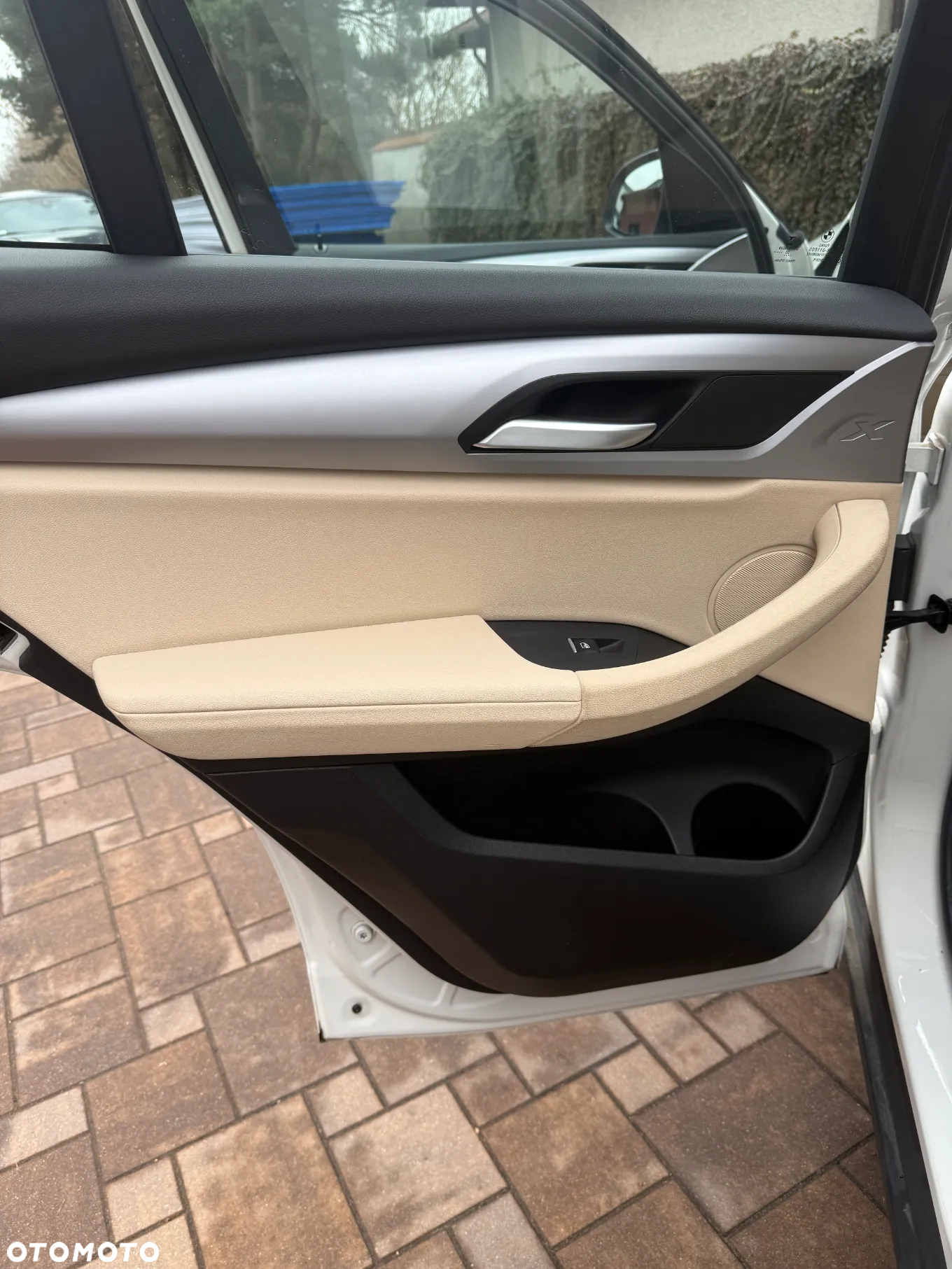 BMW X3 xDrive20i Advantage - 27