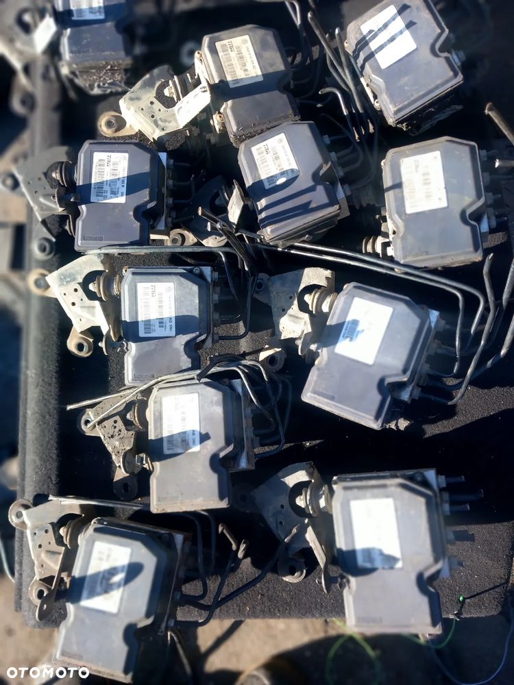 Sterownik ABS 3AA 614 109 AG AQ AC AP ABAF - 2