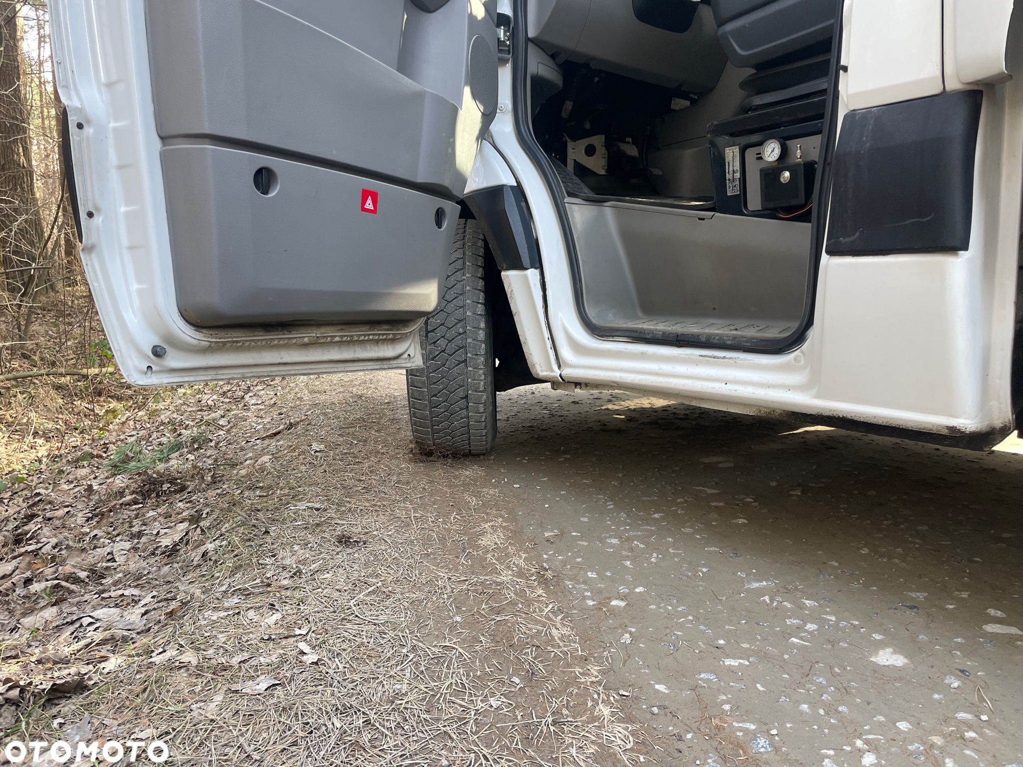 Mercedes-Benz Sprinter - 11