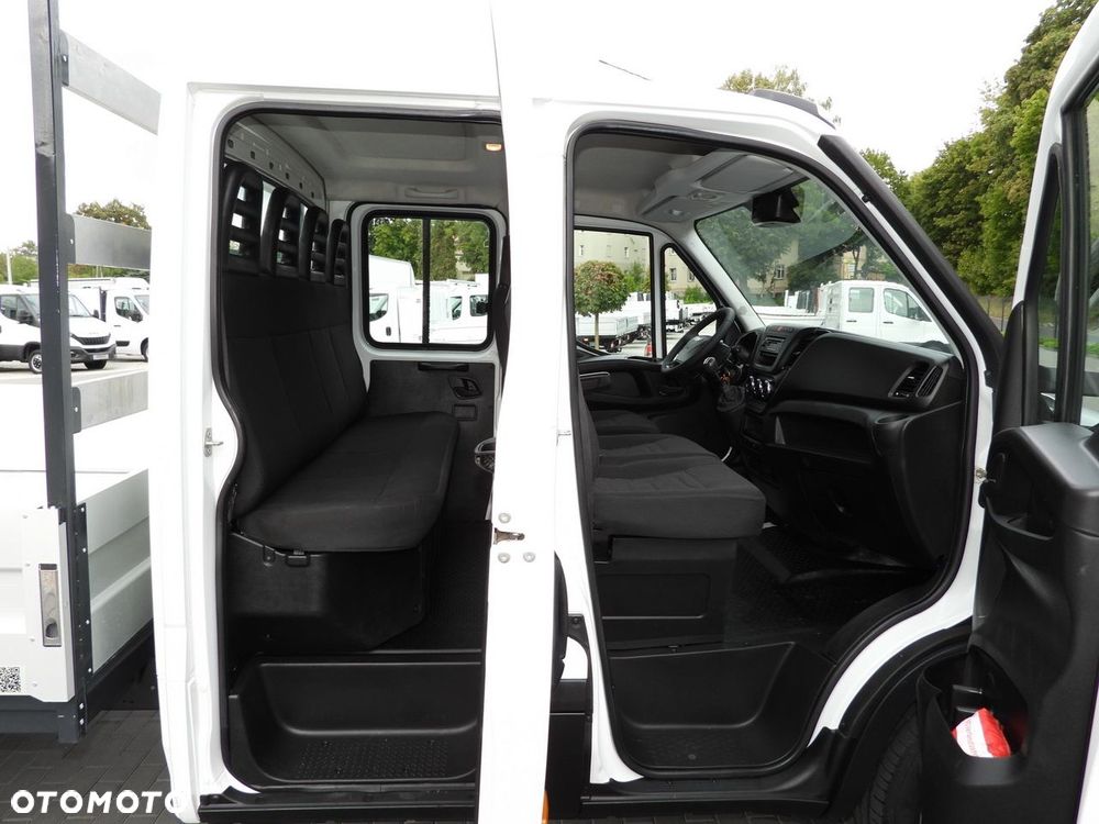 Iveco DAILY 35C17 SKRZYNIA PODWÓJNA KABINA DOKA 7 MIEJSC TEMPOMAT BLIŹNIACZE KOŁA KLIMATYZACJA  170KM - 38