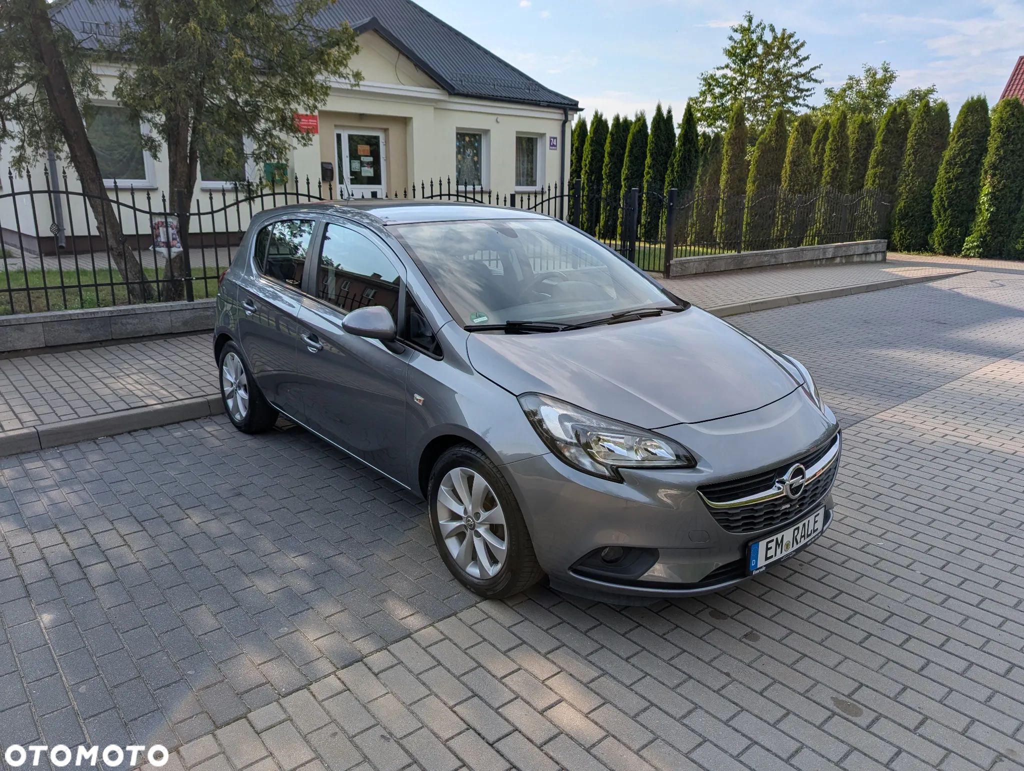 Opel Corsa 1.4 Edition - 1