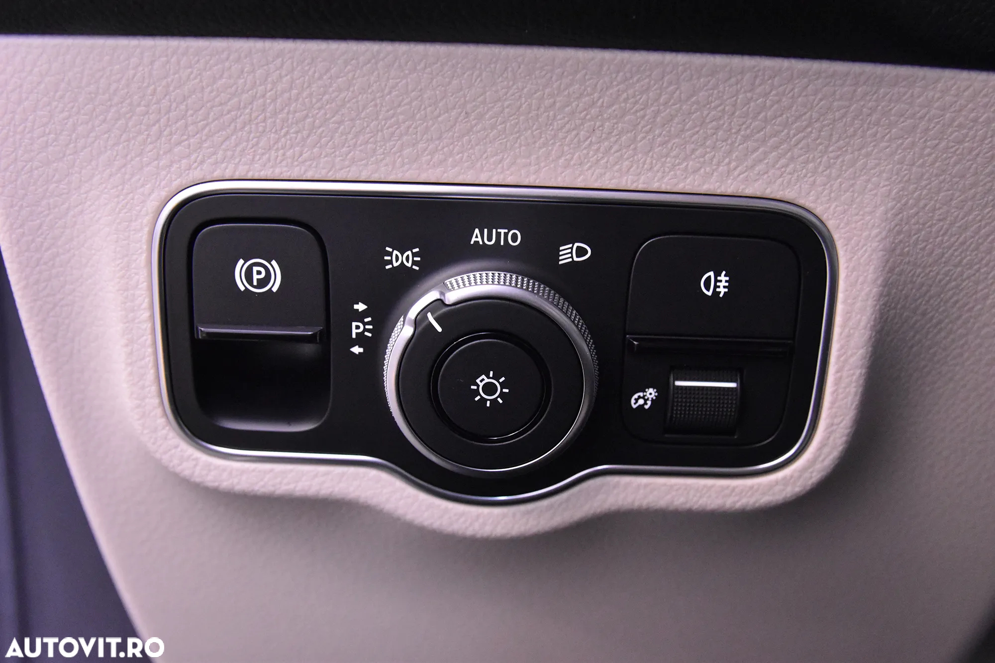 Mercedes-Benz GLB 220 d 4MATIC Aut. - 15