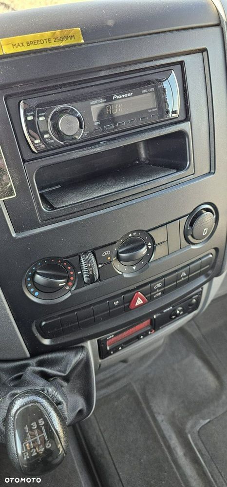 Volkswagen Crafter - 32