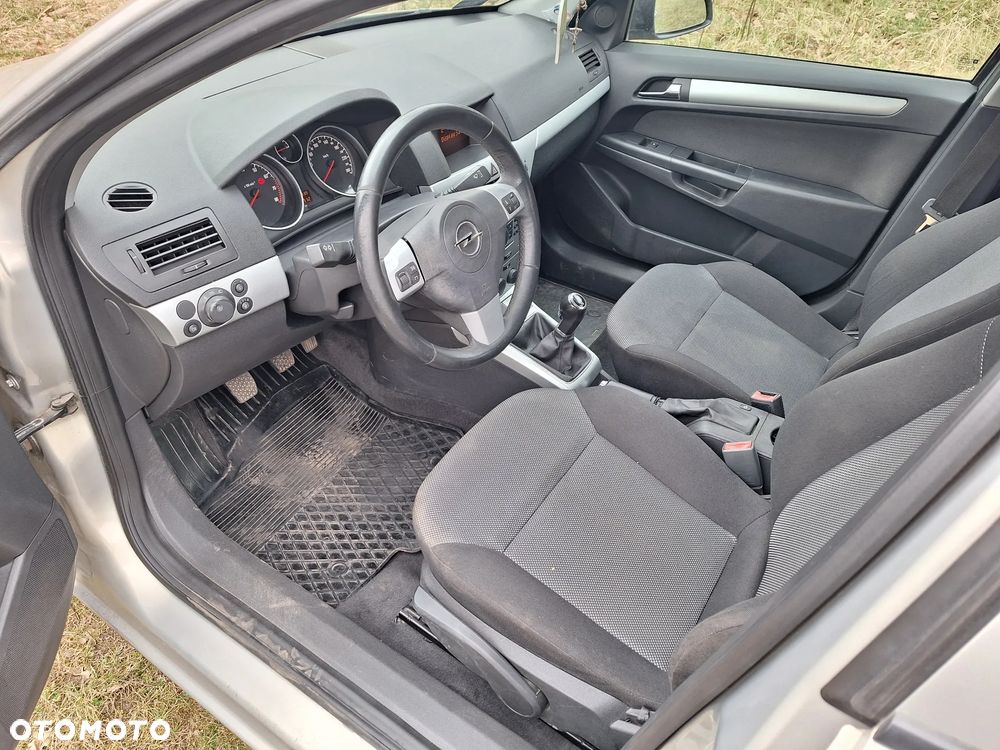 Opel Astra 1.4 Cosmo - 9