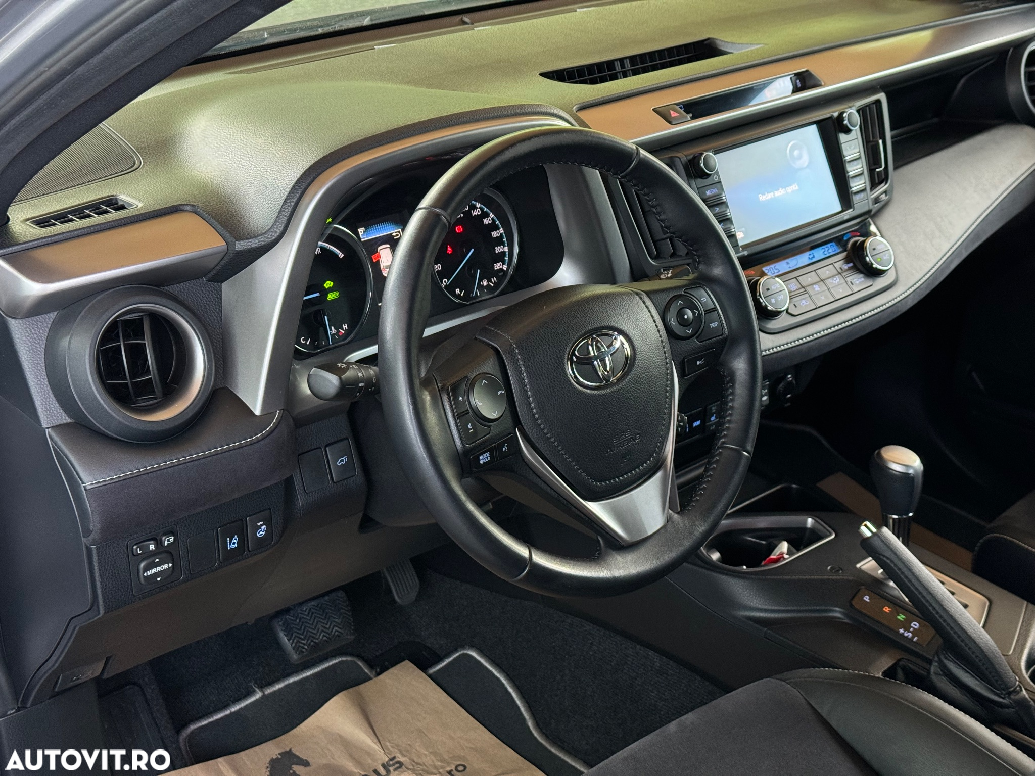 Toyota RAV4 2.5 VVT-i HSD 4x4 Luxury - 10