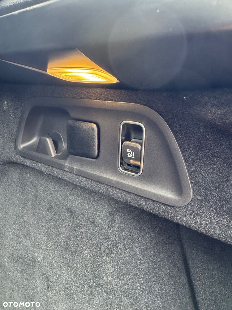 Mercedes-Benz GLE AMG 53 4-Matic Ultimate - 12