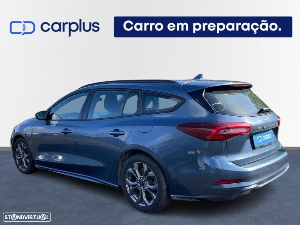 Ford Focus 1.0 EcoBoost MHEV ST-Line - 2