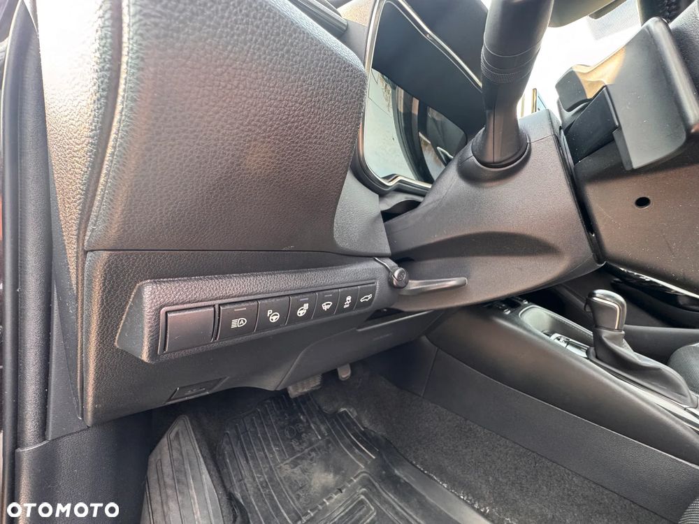 Toyota Corolla 2.0 Hybrid Executive - 20