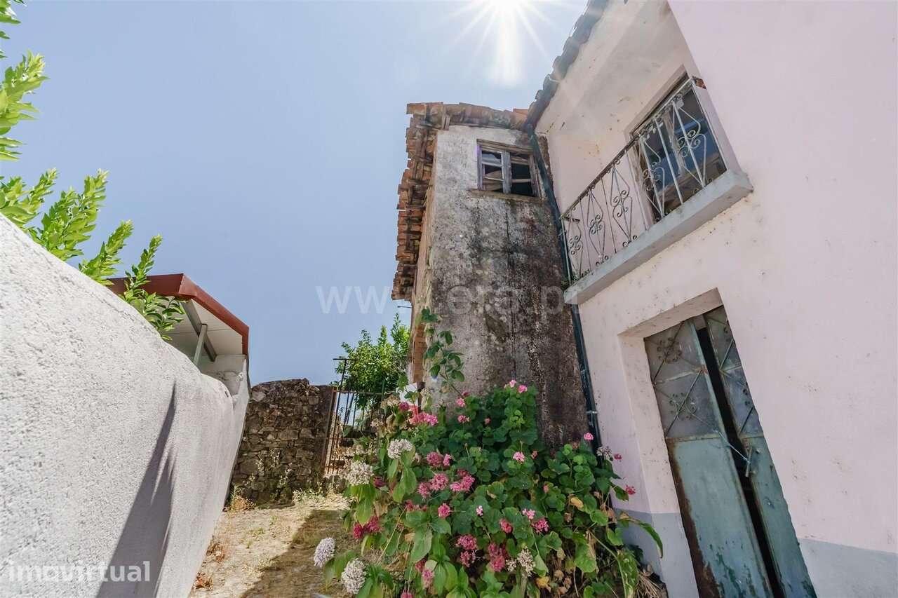 Casa/Vivenda para recuperar V1 Fundão - Grande imagem: 4/4