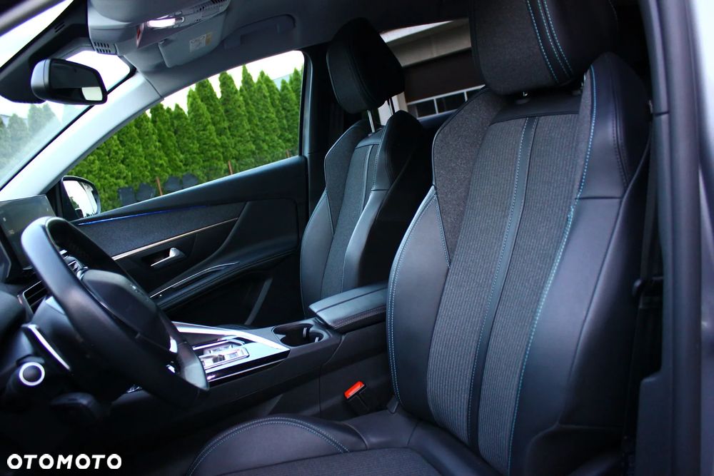 Peugeot 3008 BlueHDi 130 Stop & Start EAT8 Allure - 25