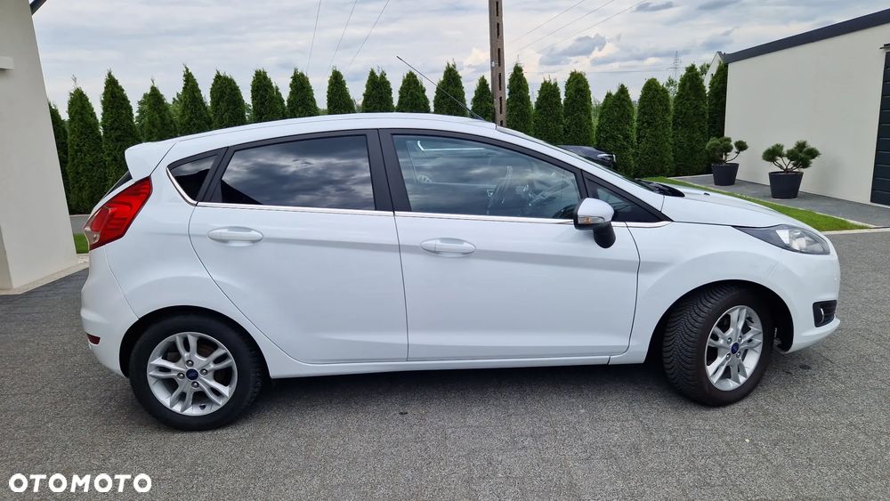 Ford Fiesta 1.0 EcoBoost Titanium - 28