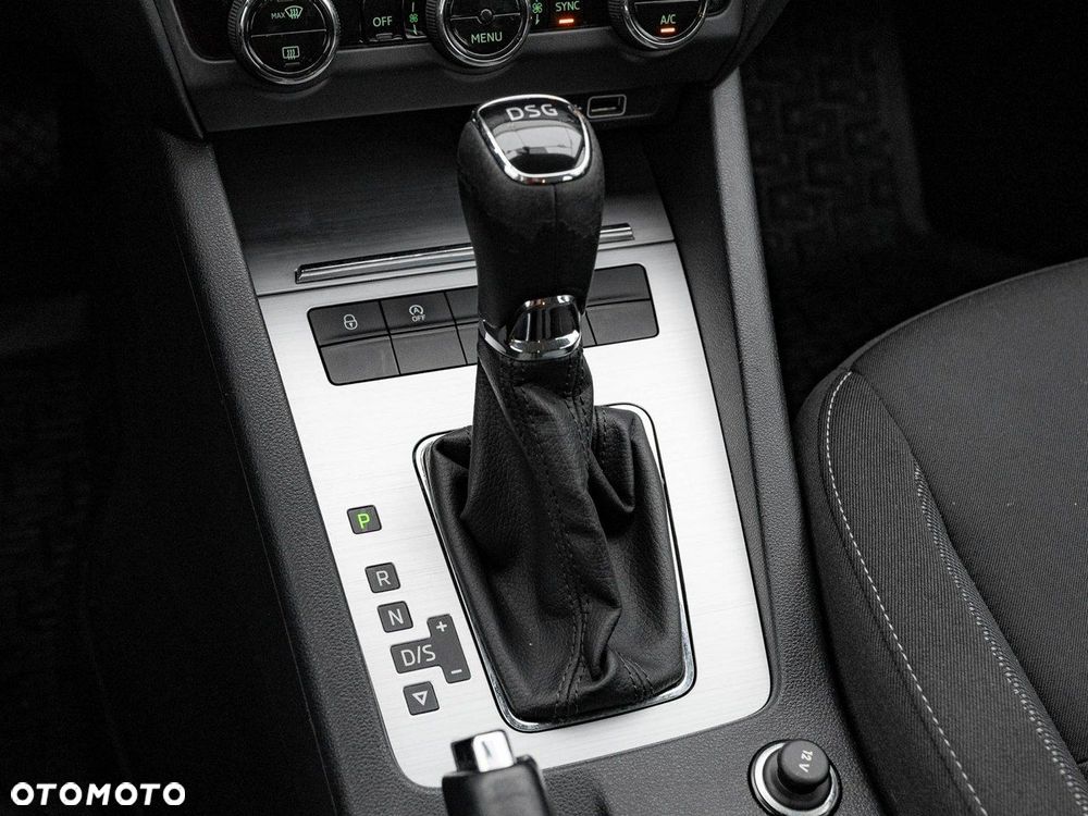 Skoda Octavia 2.0 TDI SCR Ambition DSG - 17