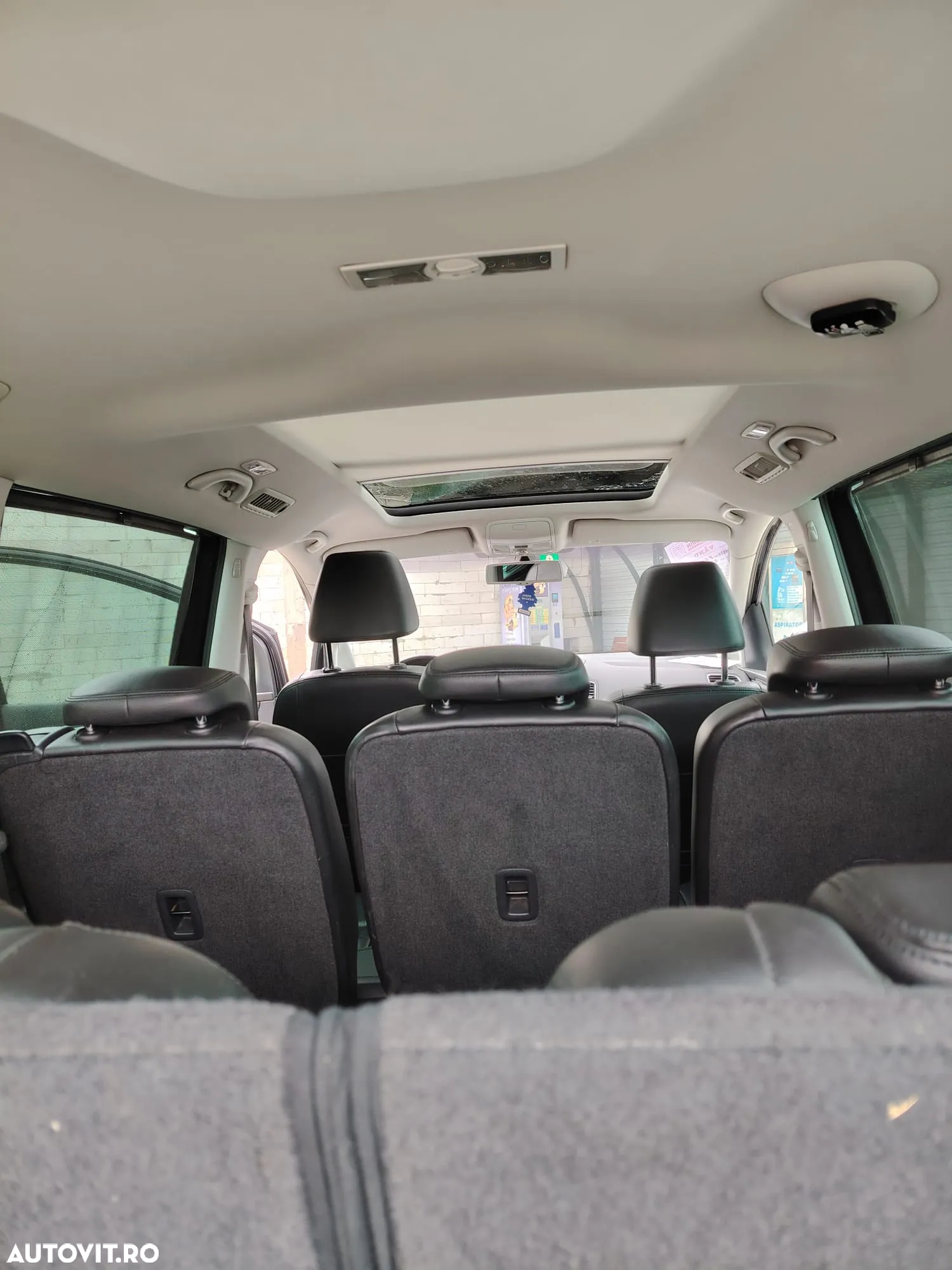 Volkswagen Sharan 2.0 TDI DSG Blue Motion Highline - 14