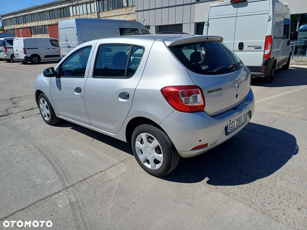 Dacia Sandero 1.2 16V Ambiance - 3
