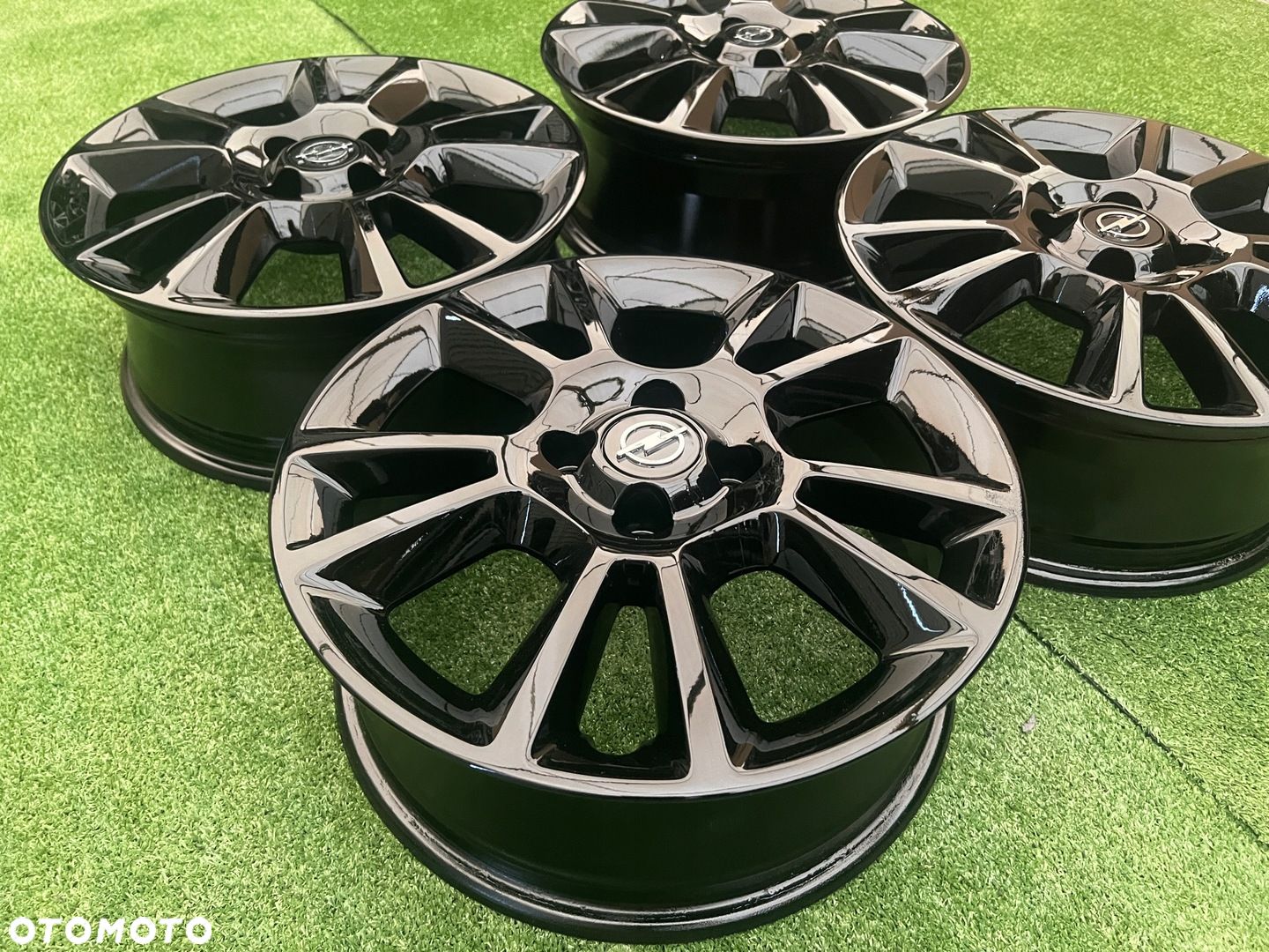 KOMPLET FELG FELGI ALU OPEL CORSA ADAM CARL 16 4X100 ET41 ORYGINALNE - 1