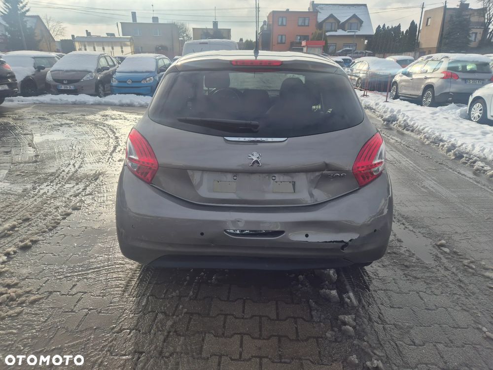 Peugeot 208 82 PureTech Style - 8