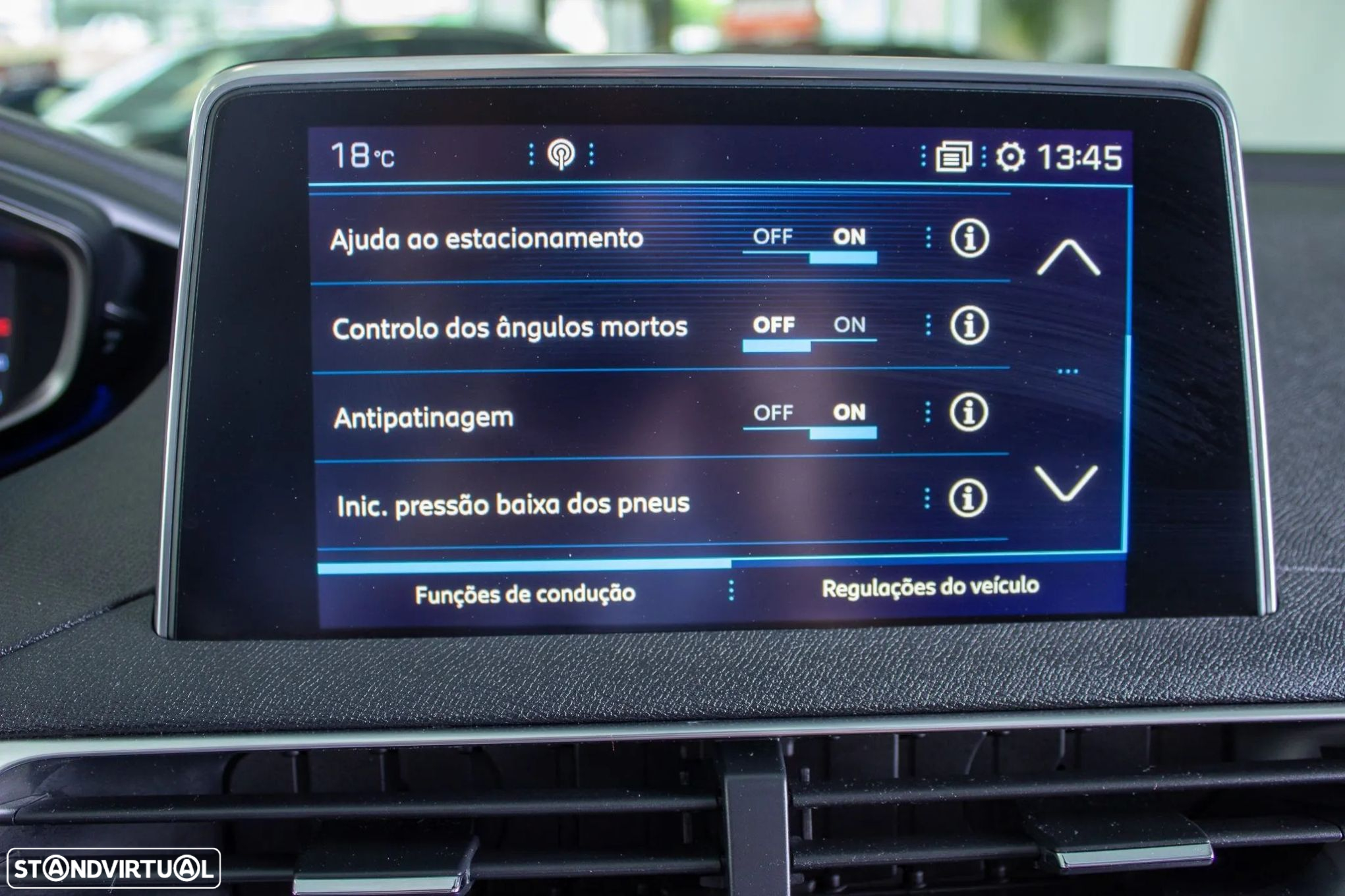 Peugeot 3008 1.2 PureTech Allure EAT8 - 8
