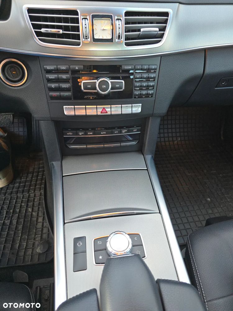 Mercedes-Benz Klasa E 350 BlueTEC 4Matic 7G-TRONIC Elegance - 7